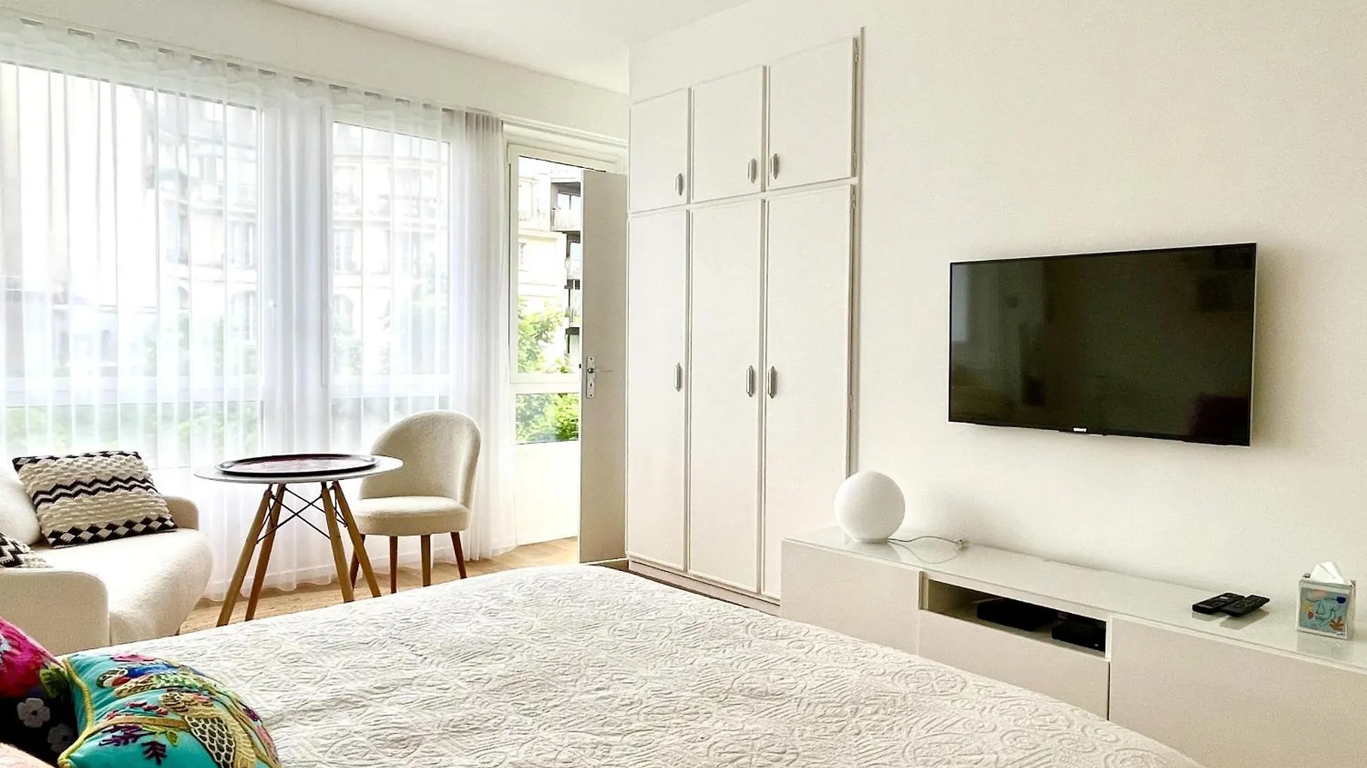 Montparnasse Deluxe Апартаменты